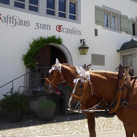 Gasthaus Zum Trauben Hotel Вайнфелден Екстериор снимка