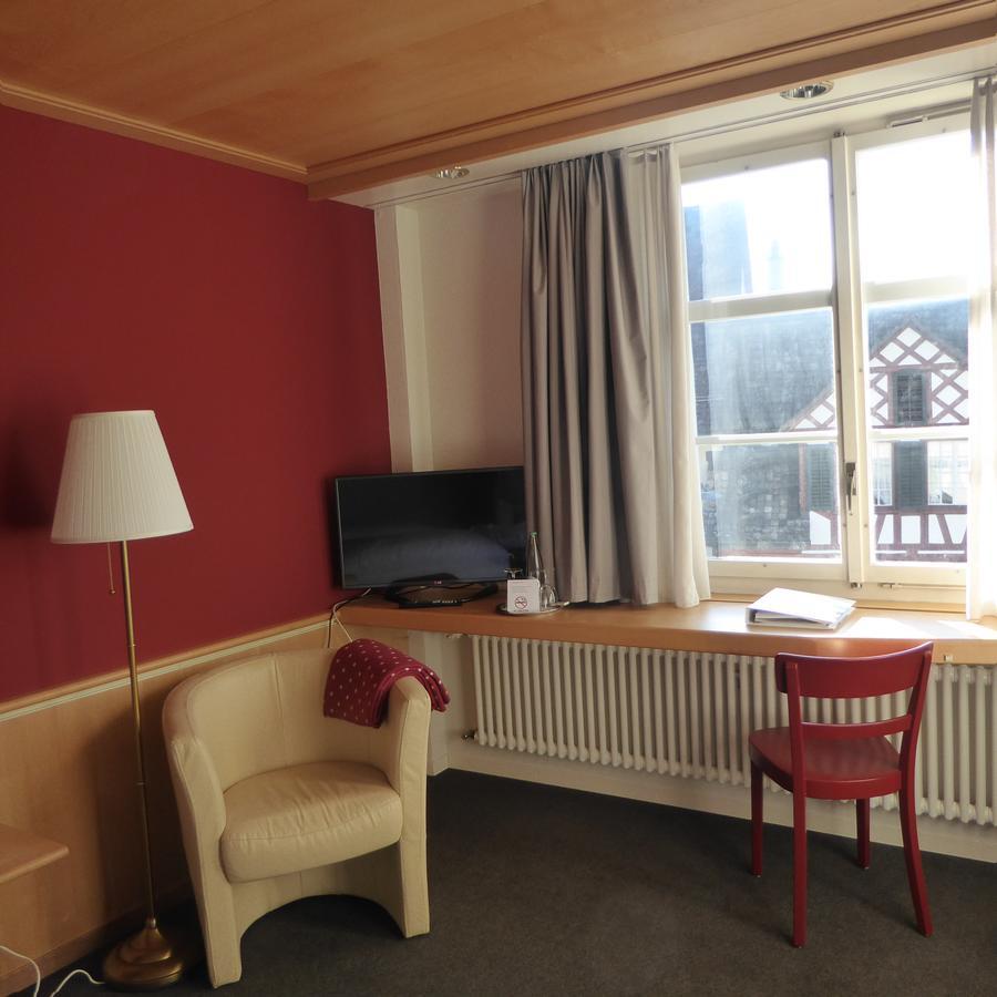 Gasthaus Zum Trauben Hotel Вайнфелден Екстериор снимка