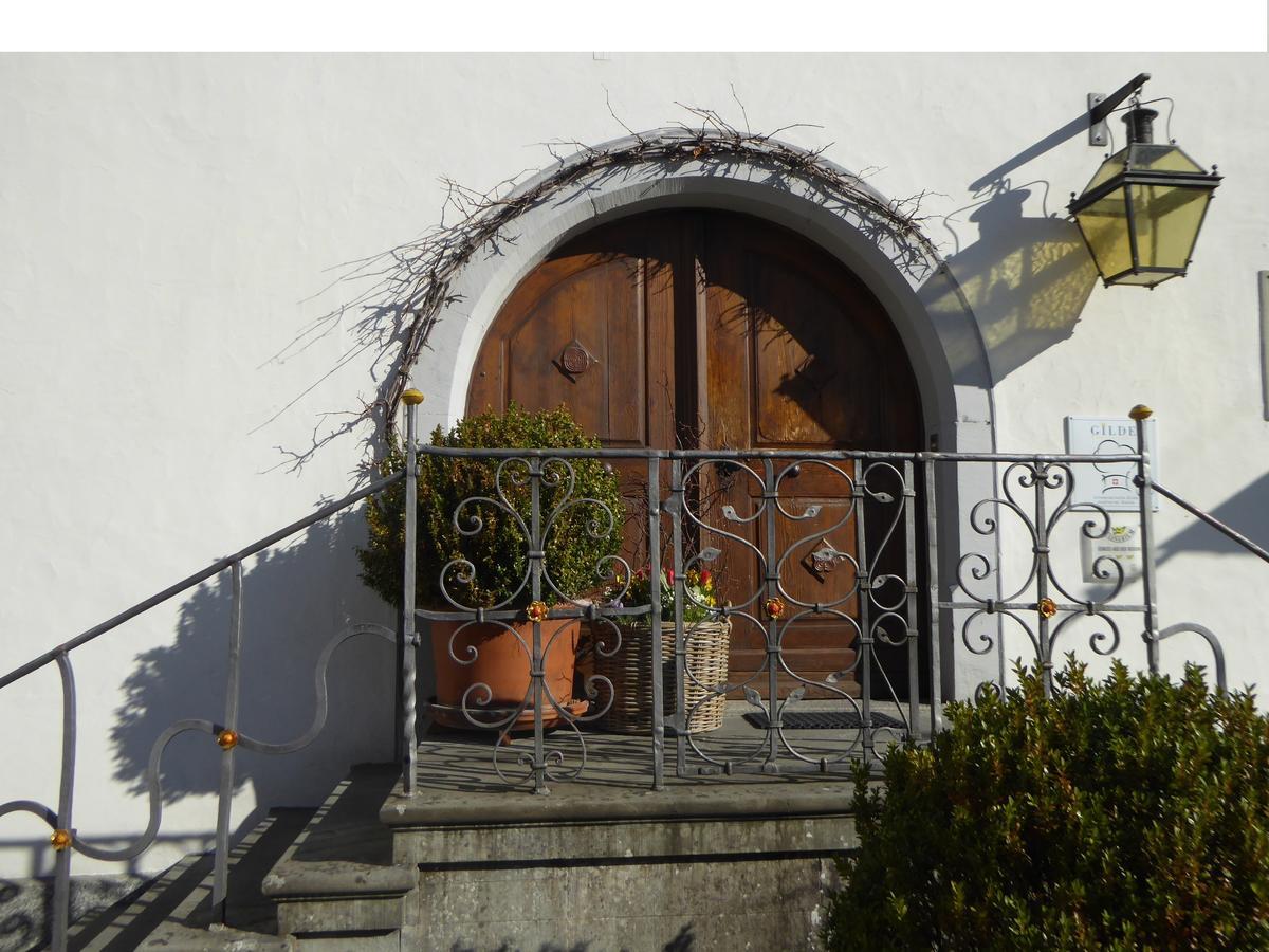 Gasthaus Zum Trauben Hotel Вайнфелден Екстериор снимка